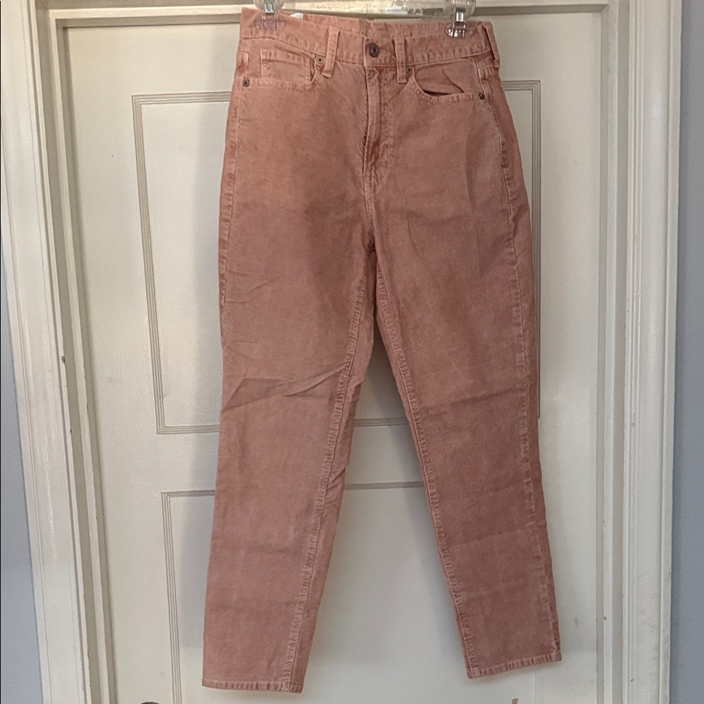 American Eagle Outfitters Ankle Cropped Pink Jeans